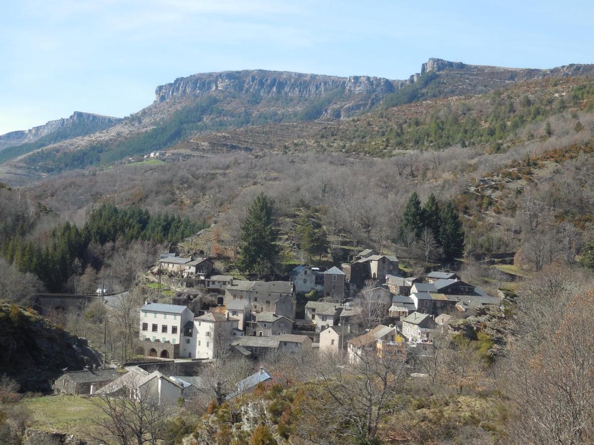 Auberge du Tarnon Les Vanels Exterior foto